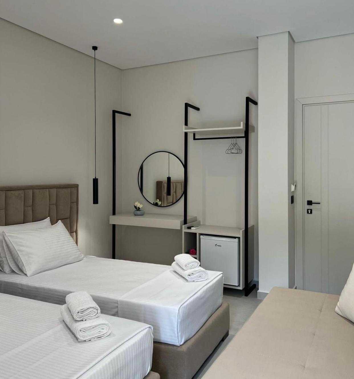 Astoria Rooms Sarandë 外观 照片