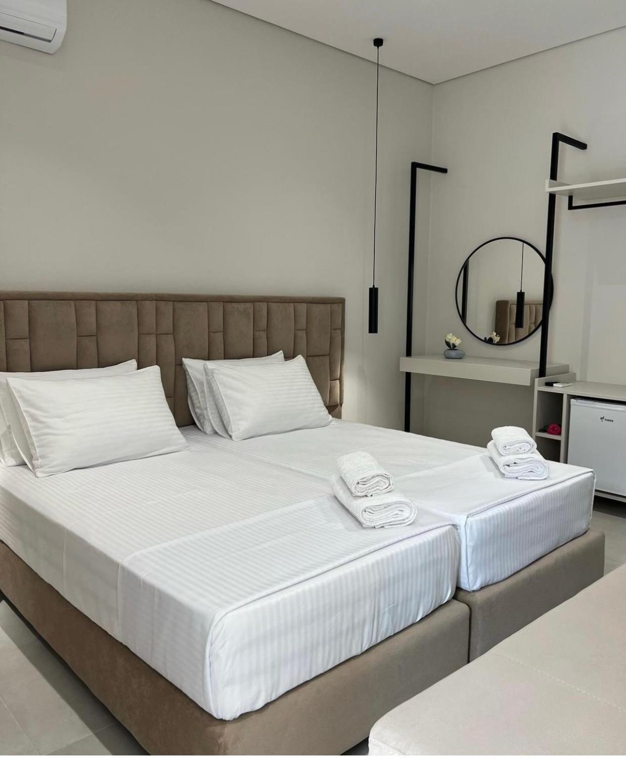 Astoria Rooms Sarandë 外观 照片